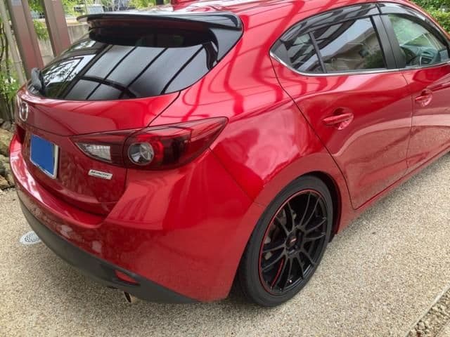 Car thumbnail 3