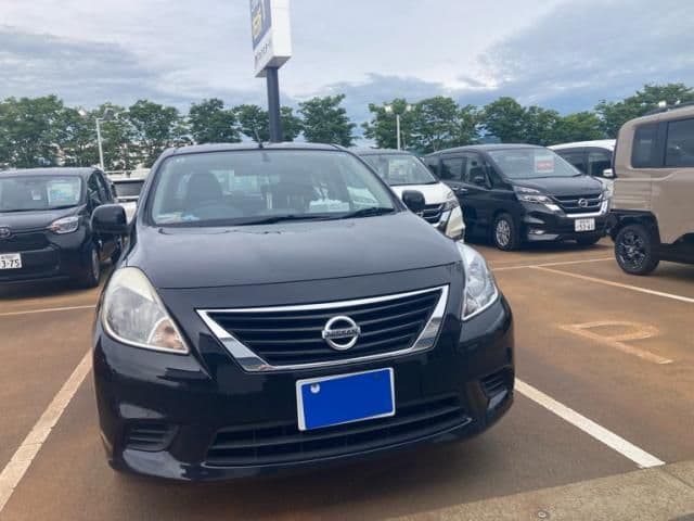 NISSAN