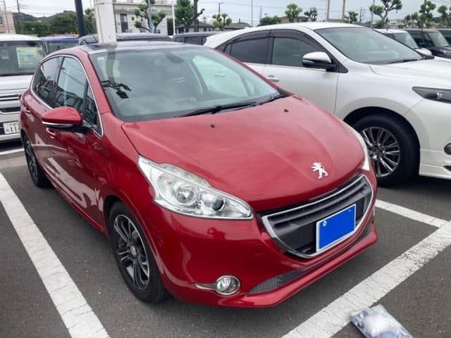 PEUGEOT