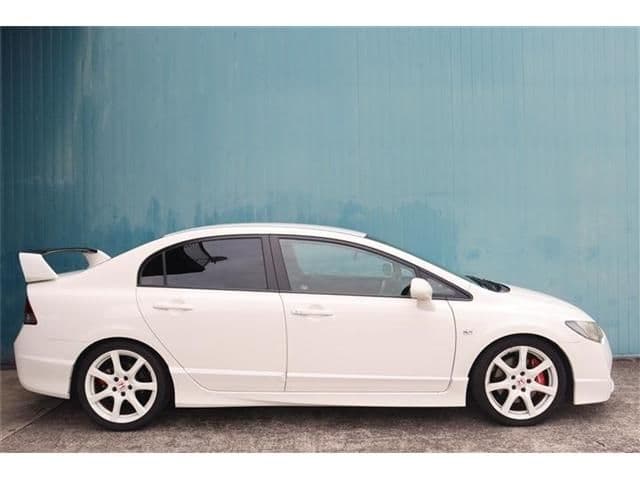 Car thumbnail 4
