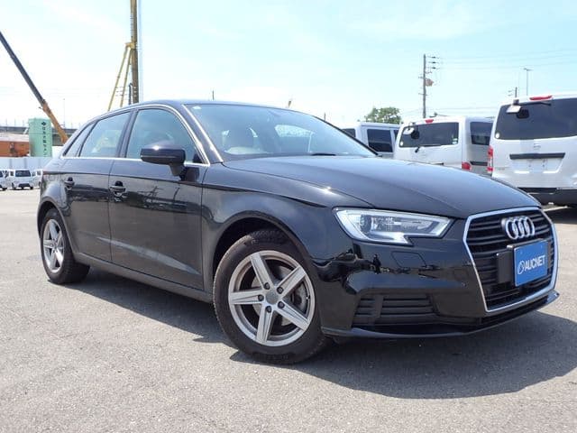 AUDI