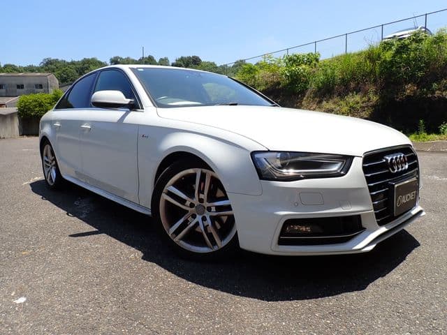 AUDI