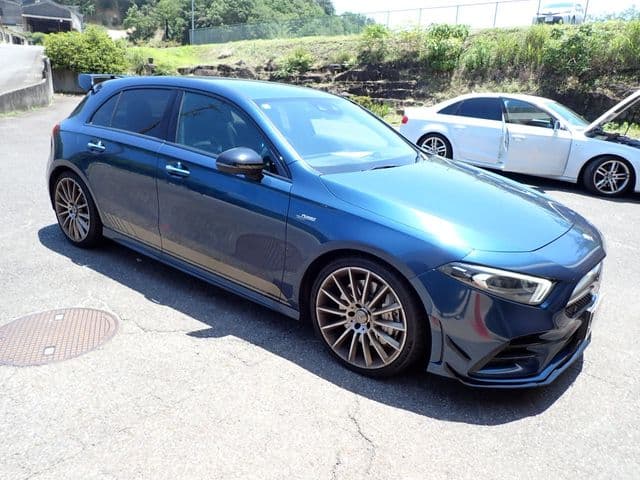 Car thumbnail 4