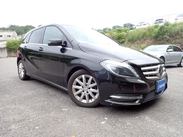 MERCEDES BENZ