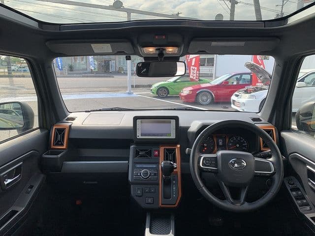 Car thumbnail 3