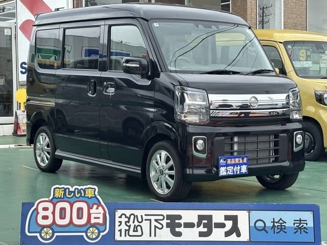 NISSAN