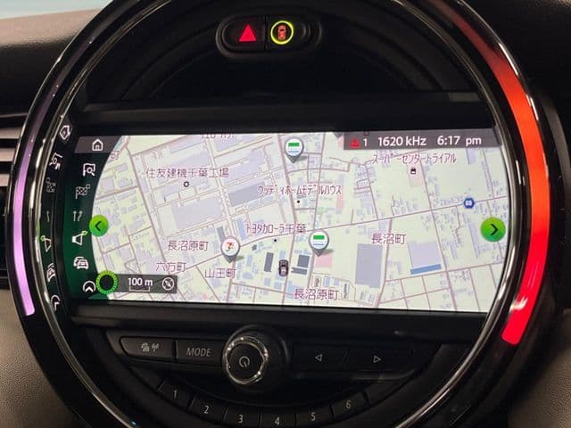 Car thumbnail 4
