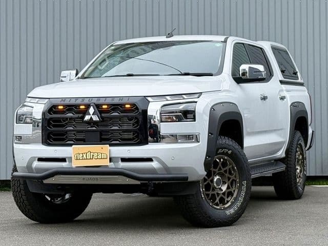 Car thumbnail 3