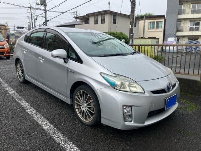 Car thumbnail 2