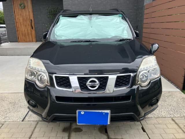 NISSAN