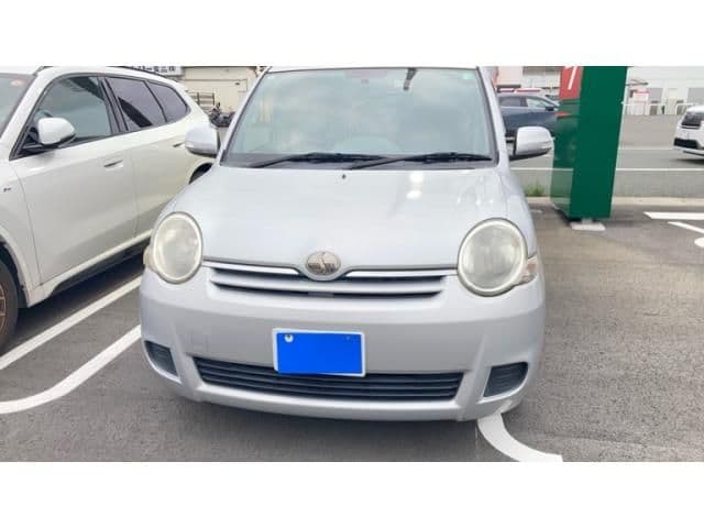 Car image 1
