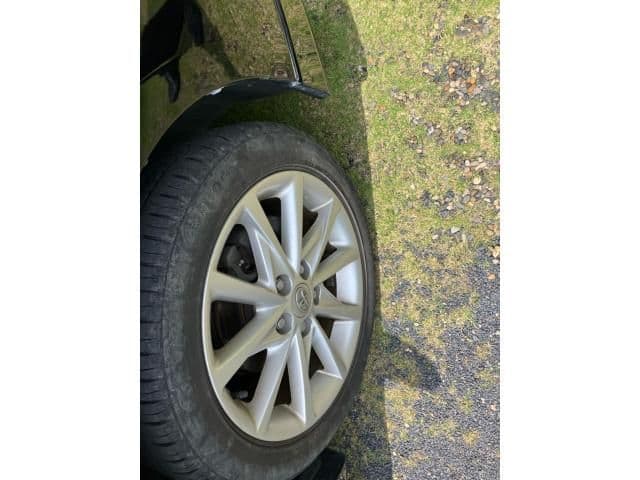 Car thumbnail 3