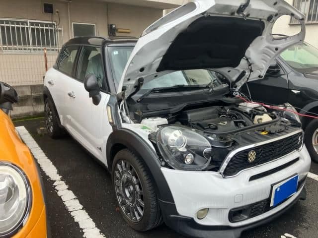 Car thumbnail 2