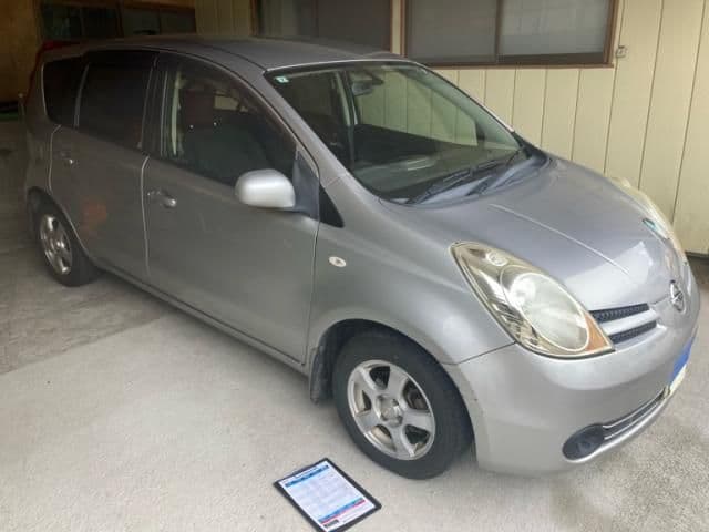 NISSAN