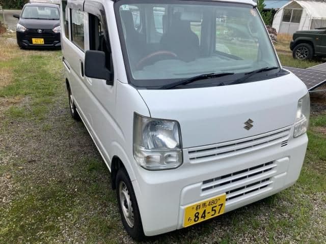 SUZUKI
