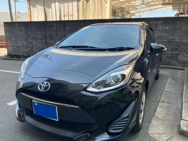 Car image 1