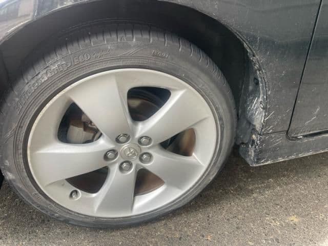 Car thumbnail 3