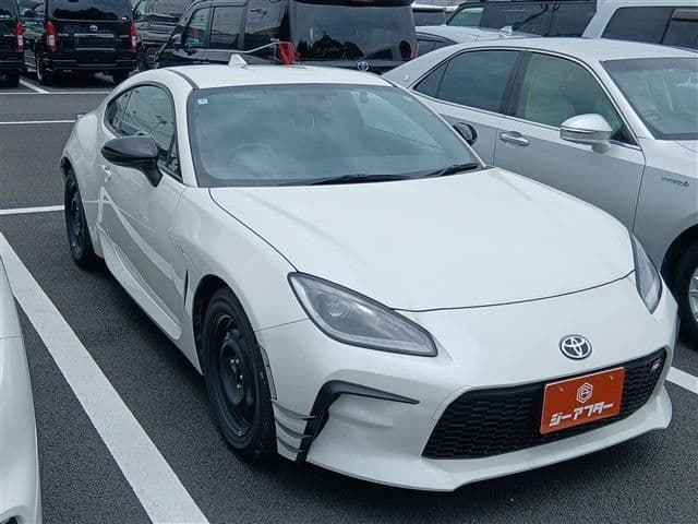 TOYOTA GR86