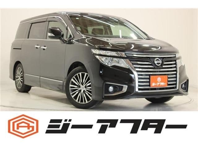 NISSAN ELGRAND  4WD