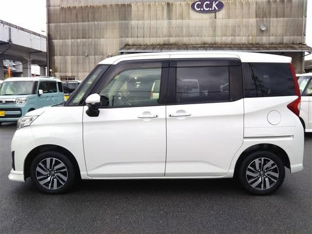Car thumbnail 4