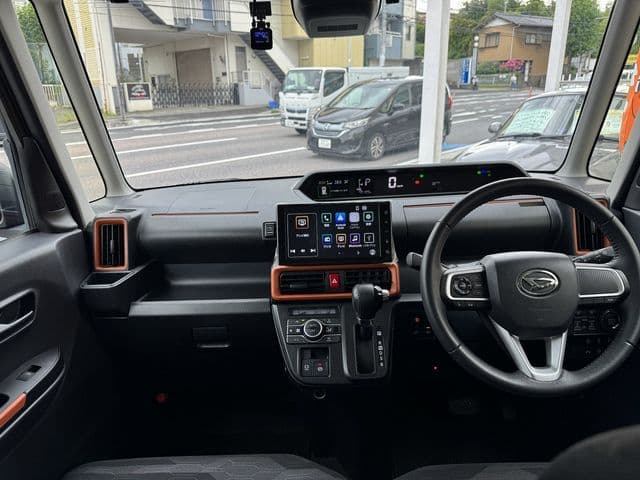 Car thumbnail 2