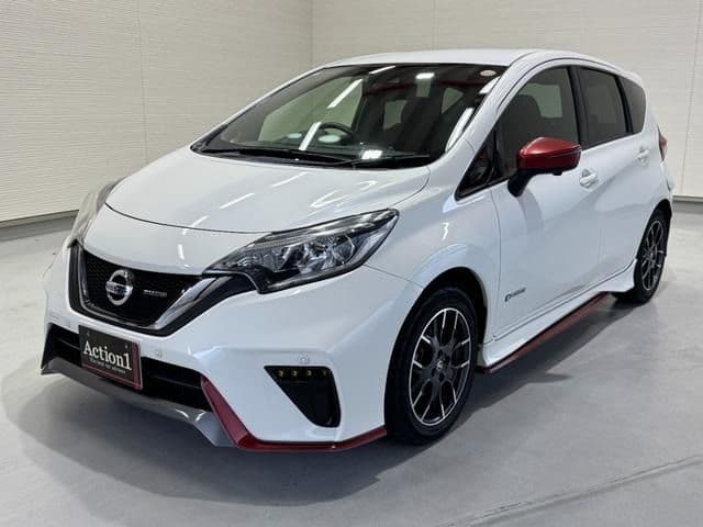 NISSAN