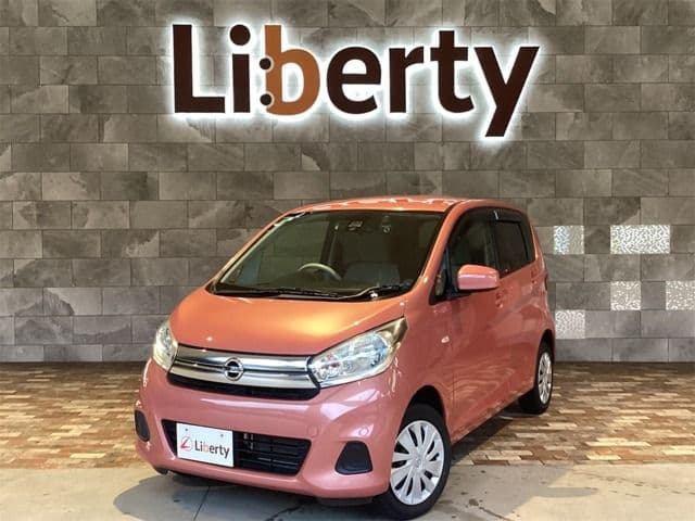 NISSAN
