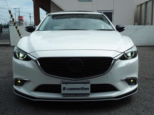 Car thumbnail 4