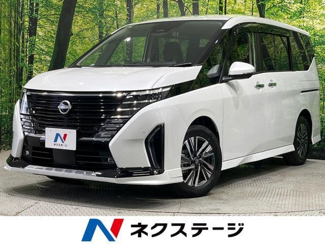 NISSAN