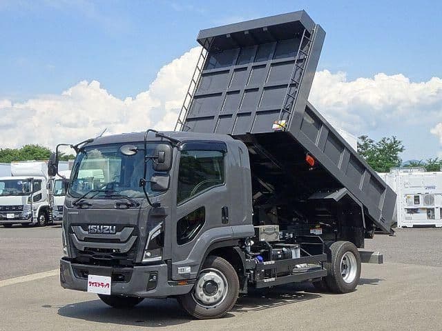 ISUZU