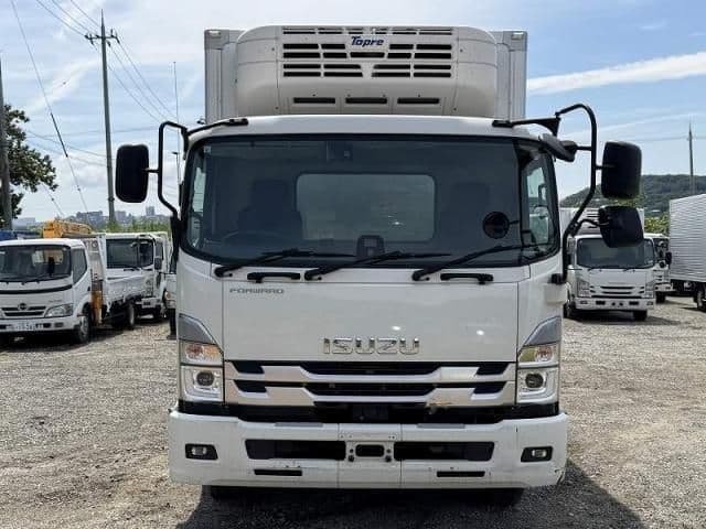 ISUZU FORWARD