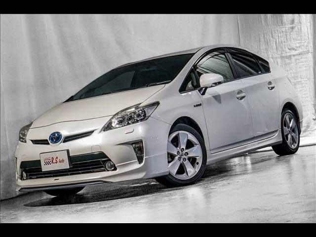 Car thumbnail 3