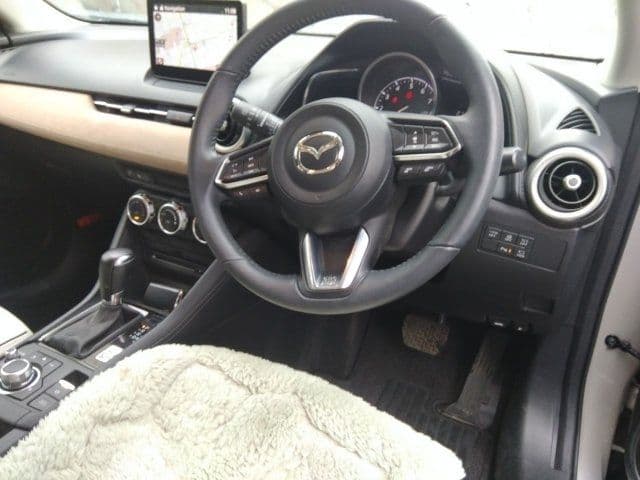 Car thumbnail 2