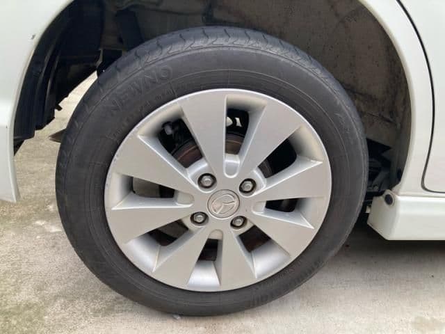Car thumbnail 3
