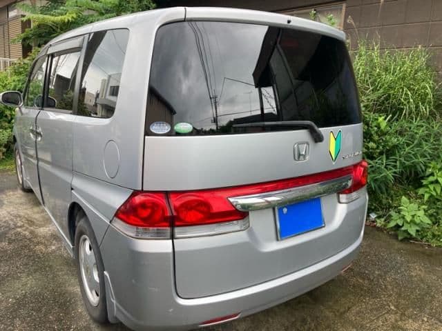 Car thumbnail 3
