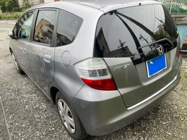 Car thumbnail 4
