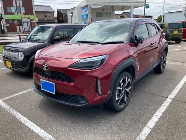 TOYOTA YARIS CROSS