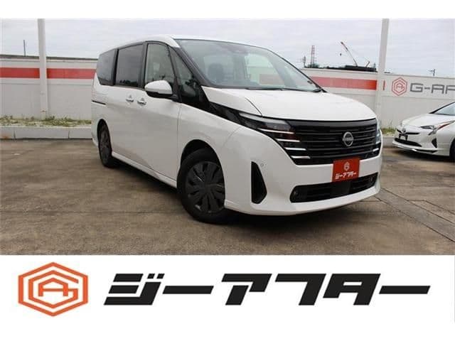 NISSAN