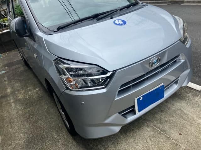 Car thumbnail 3