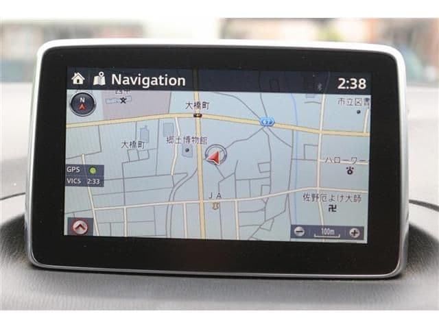 Car thumbnail 4