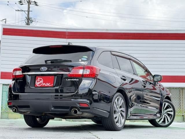 Car thumbnail 3