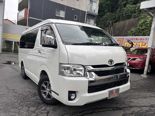 TOYOTA HIACE wagon 4WD