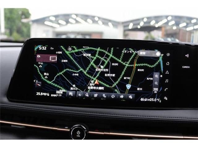 Car thumbnail 3