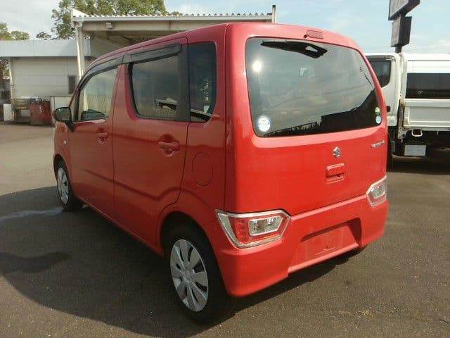 Car thumbnail 3