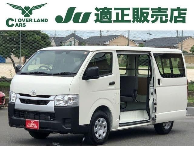 TOYOTA HIACE van 2WD