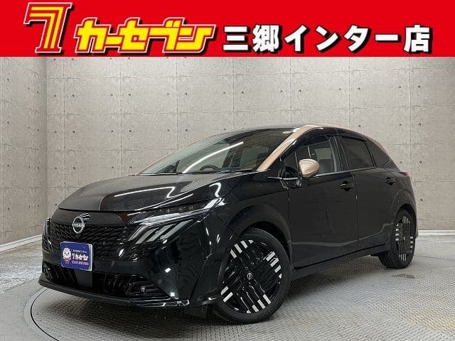 NISSAN AURA