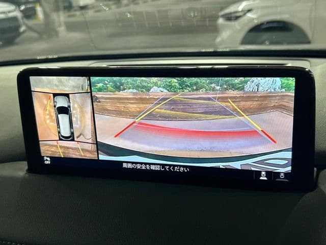 Car thumbnail 4