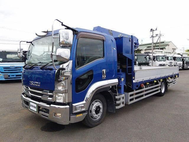 ISUZU