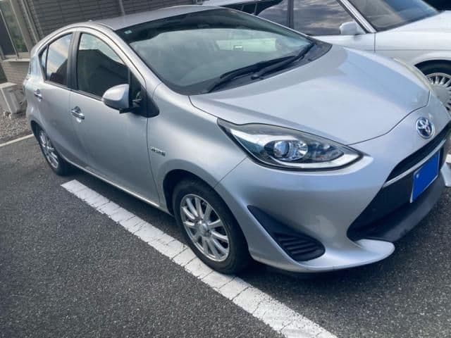 Car image 1
