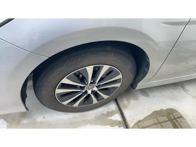Car thumbnail 4